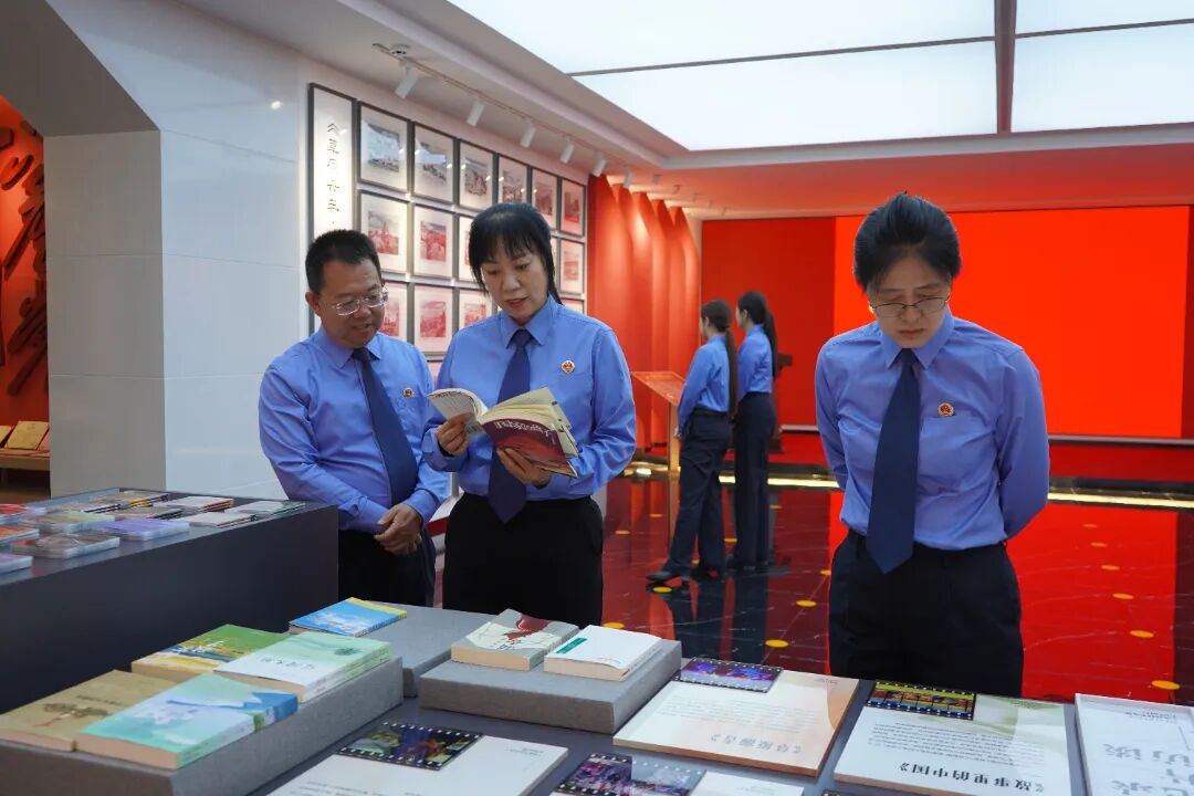 图片 图片