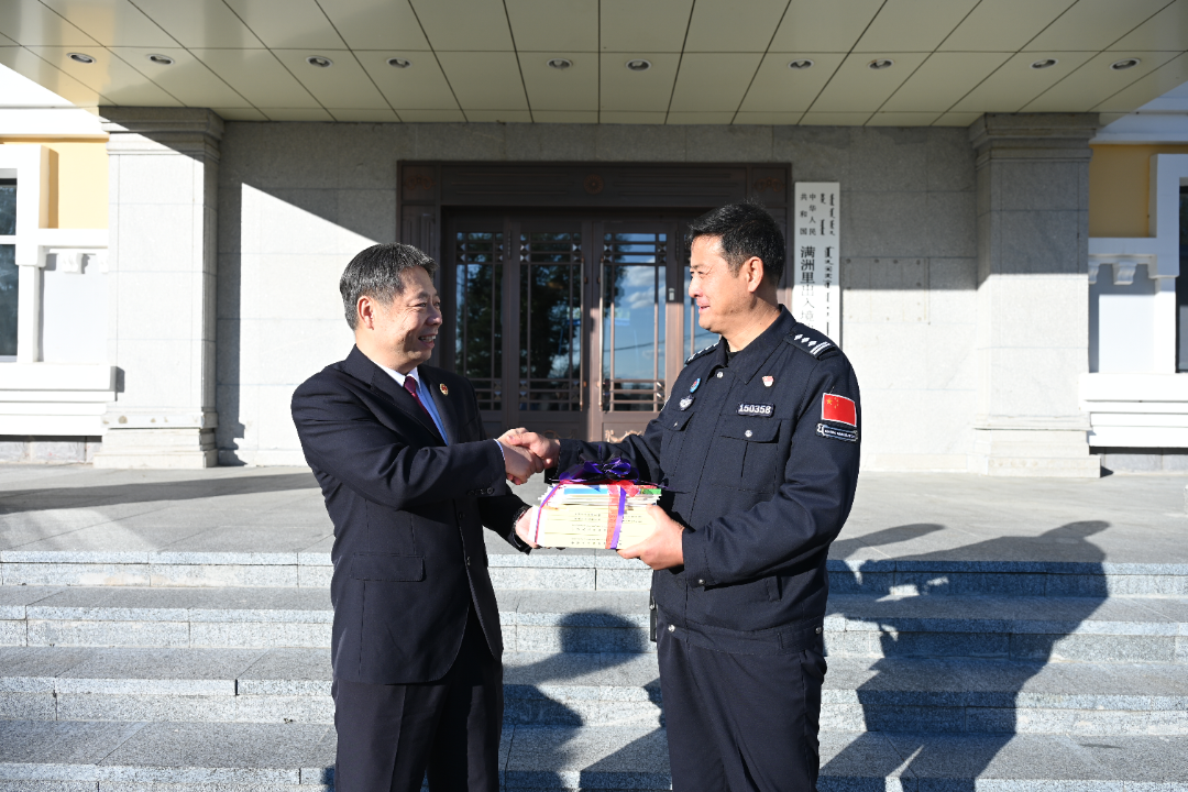 图片 图片