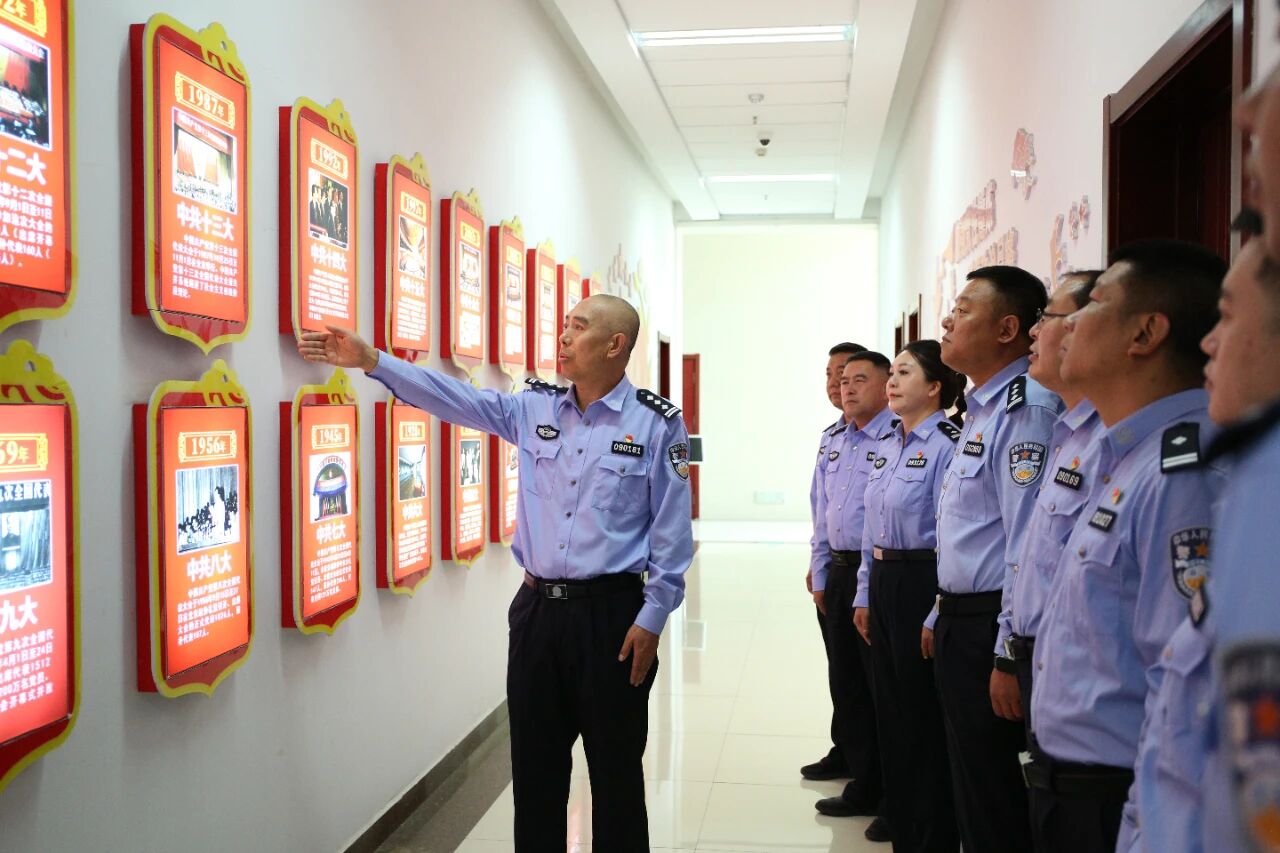 图片 图片
