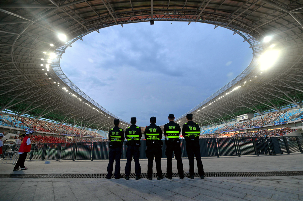 赛场边的平安盾牌摄影：叶帅 萍乡市公安局.png