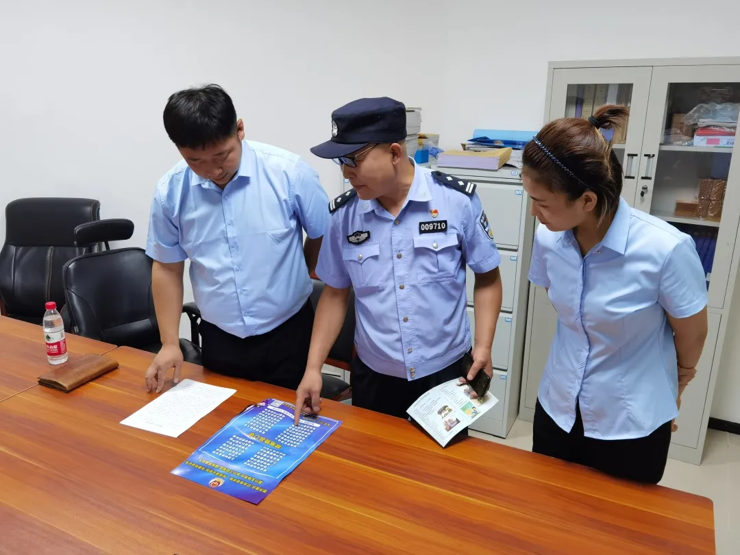 致敬!军魂在警营闪耀
