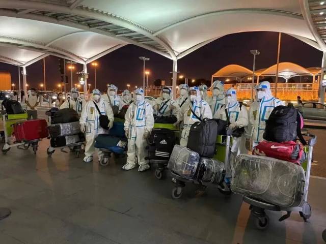 “天使力量”轮外籍船员乘机回国 “天使力量”轮外籍船员乘机回国