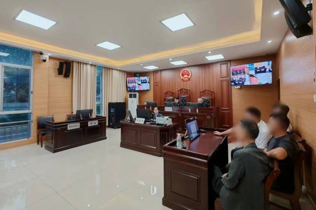 在法院协调下,施工方与班组进行远程调解 在法院协调下,施工方与班组进行远程调解