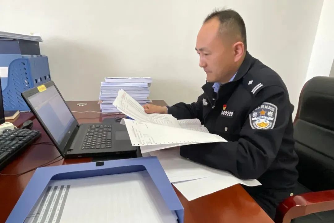 分析银行调取的账单流水该从何入手，马磊其实也是在摸索着前进，由于案