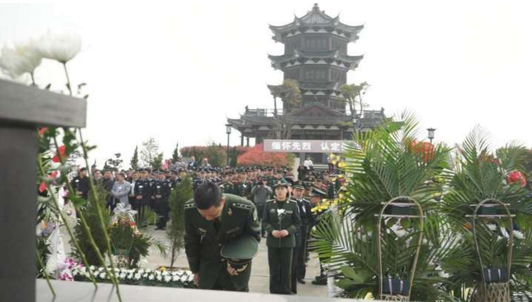 地点:杭州萧山航坞山烈士铜像广场